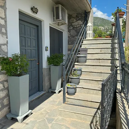 Elichrysos Guesthouse Konitsa Exterior photo